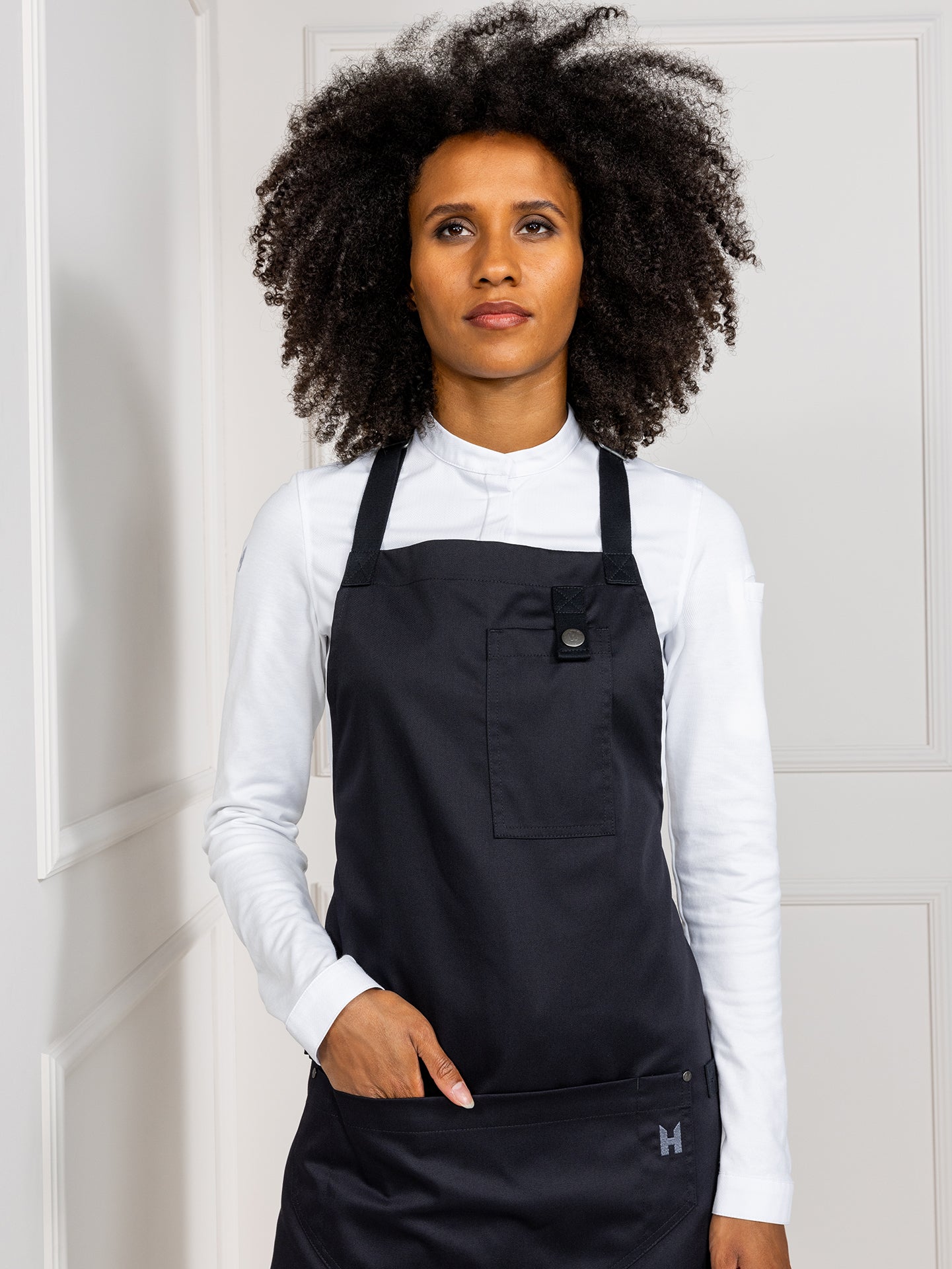 Bib Apron Seattle Black by Le Nouveau Chef -  ChefsCotton