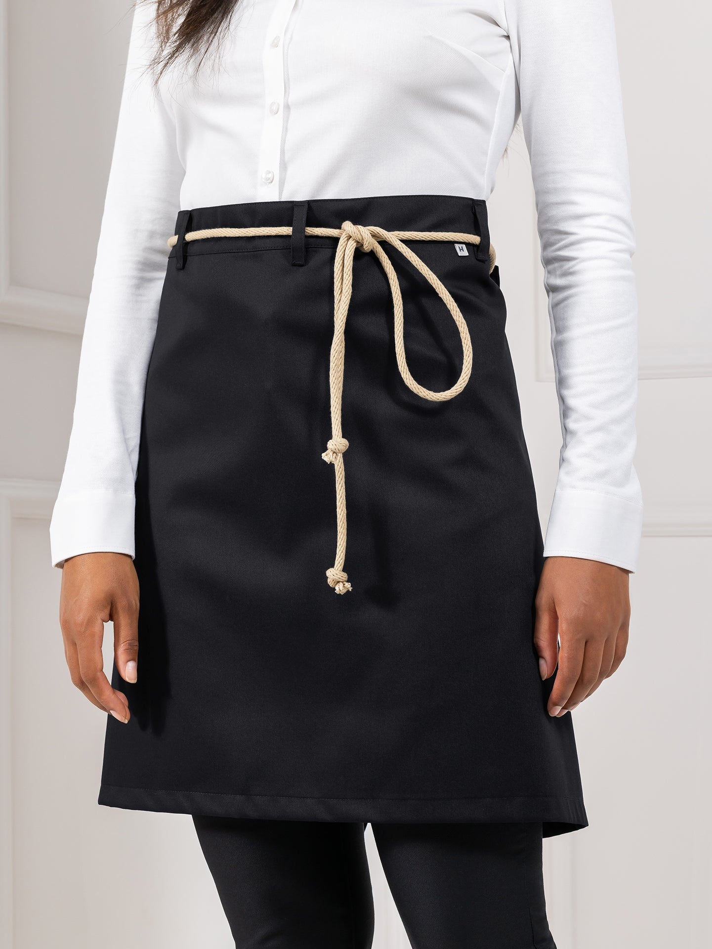 Apron Spanish Short Black by Le Nouveau Chef -  ChefsCotton